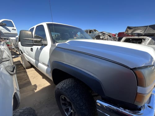 2003 GMC Silv25