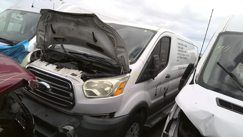 2016 Ford Tra250