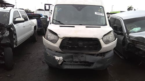 2017 Ford Tra250