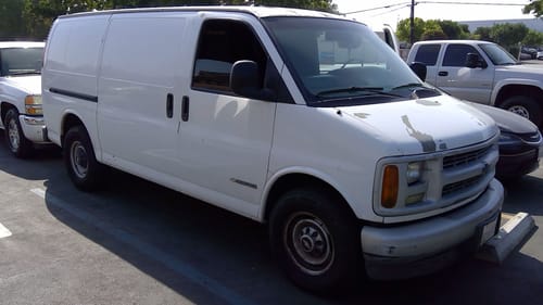 2002 GMC Expr35