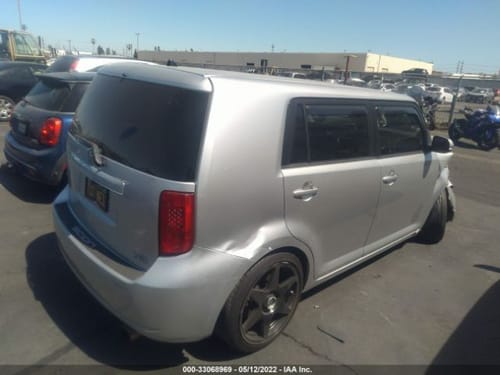 2010 Scion Xb