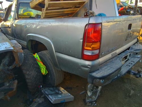 2001 GMC Silv25