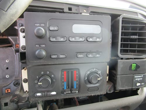 2003 GMC Silv25