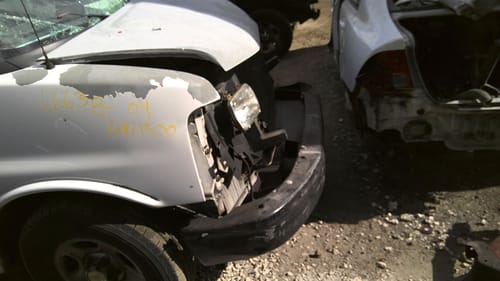 2004 GMC Expr15