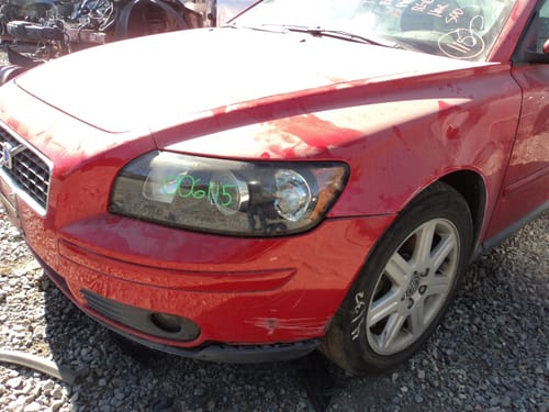 2004 Volvo S40