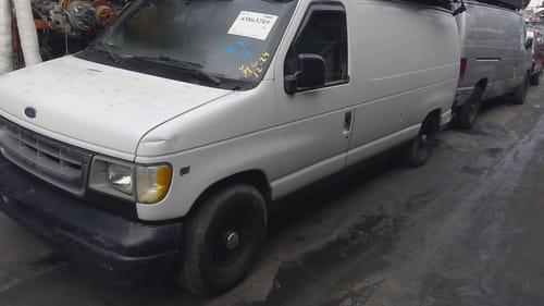 1999 Ford E-150