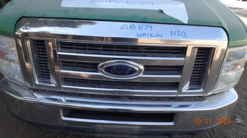 2012 Ford E-350