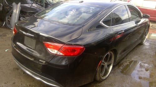 2015 Chrysler 200