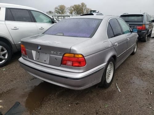 2003 BMW 540i