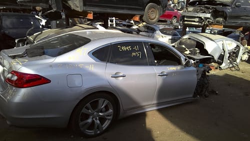 2011 Infiniti M37