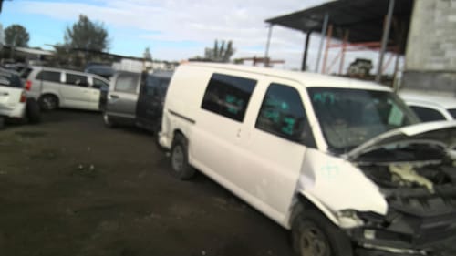 2005 GMC Expr15