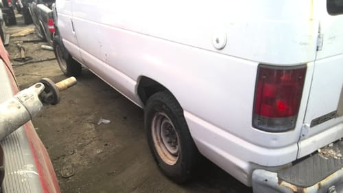 2002 Ford E-250