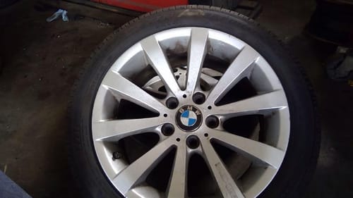 2003 BMW 330i