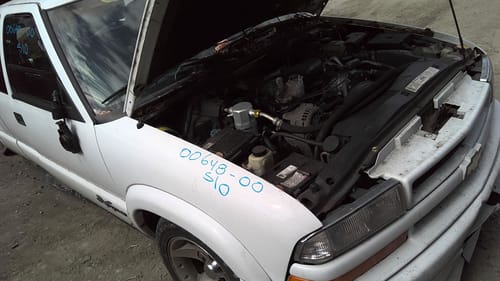2000 GMC S10s15