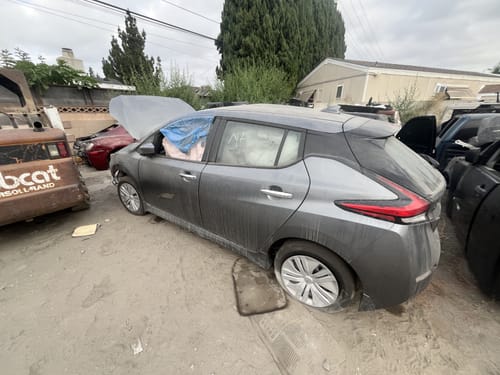 2023 Nissan Leaf