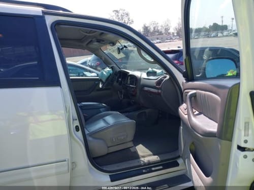 2003 Toyota Sequoia