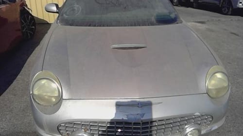 2004 Ford Thunderbird