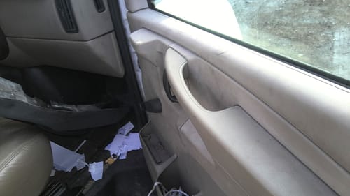 2005 GMC Expr15