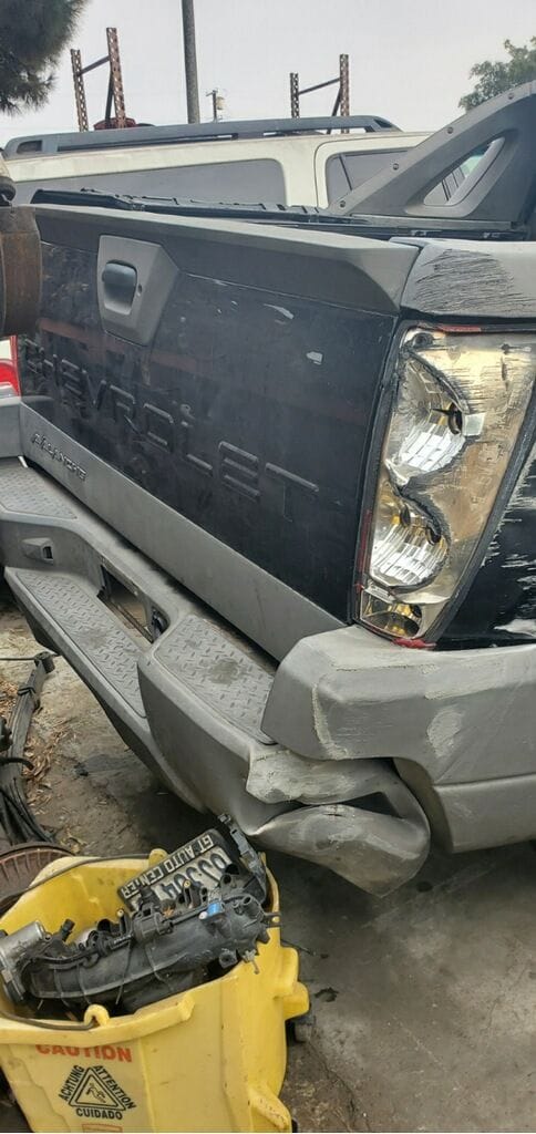 2002 GMC Aval15