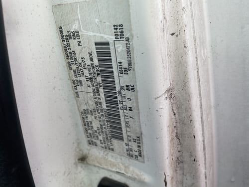 2000 Ford E-250