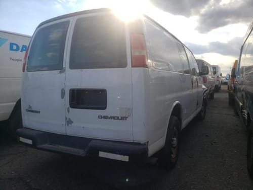 2006 GMC Expr15