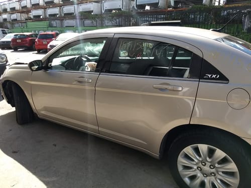 2014 Chrysler 200