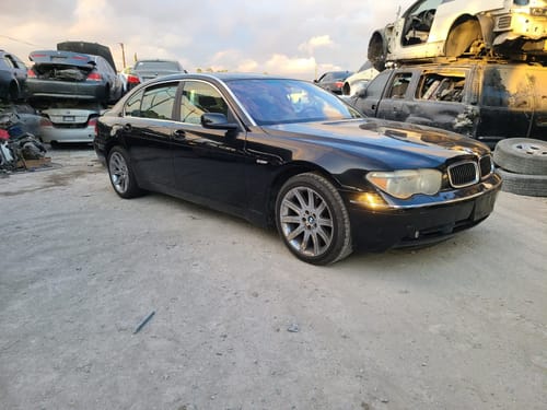 2003 BMW 745i
