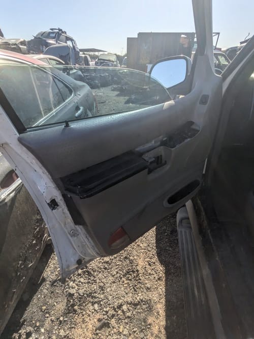 2000 Ford Explorer