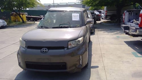 2015 Scion Xb