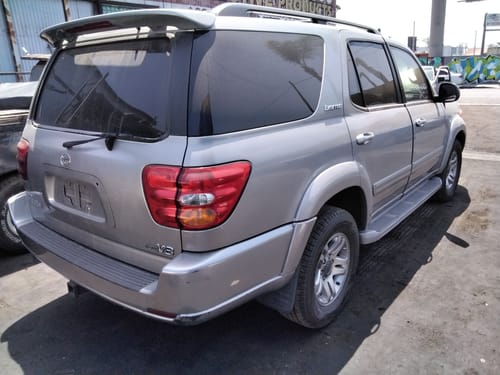 2003 Toyota Sequoia