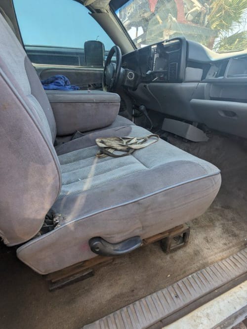 1996 Dodge Dpu25