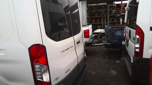 2017 Ford Tra250