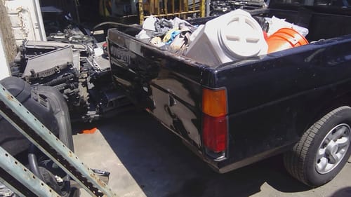 1990 Nissan Pickup
