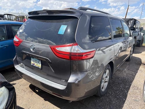 2016 Toyota Sienna