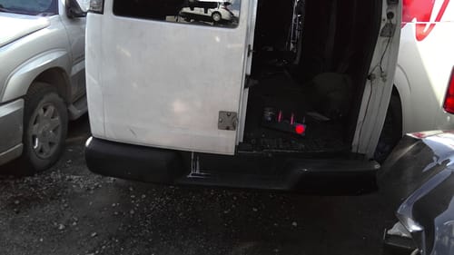 2006 GMC Expr15