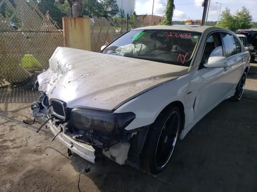2005 BMW 745i