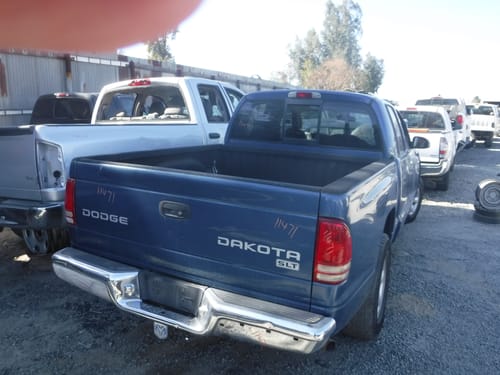 2004 Dodge Dakota