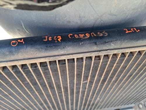 2004 Jeep Compass