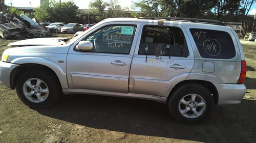 2005 Mazda Tribute