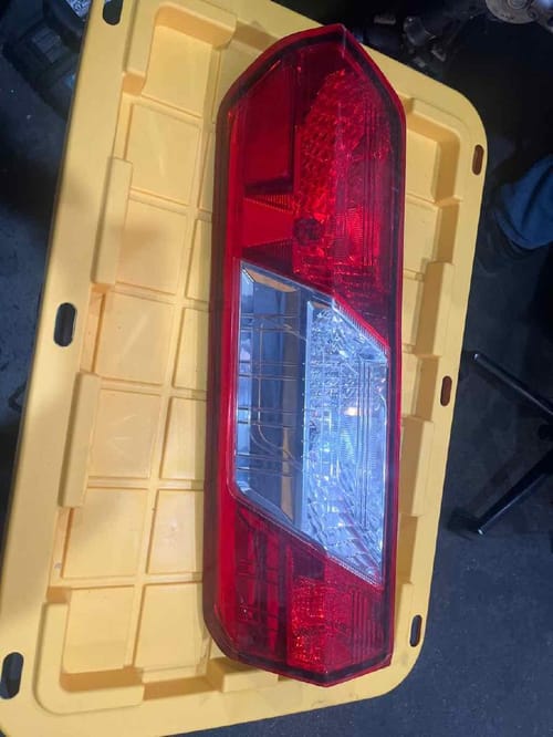 2019 Ford Tra250