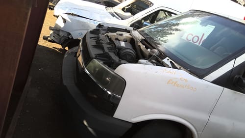 2006 GMC Expr15