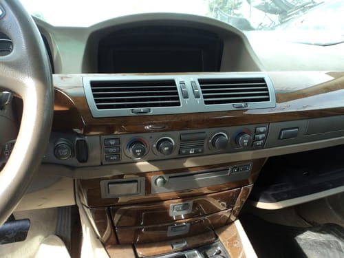 2002 BMW 745i