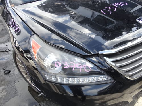 2014 Hyundai Equus