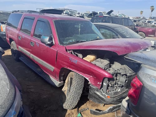 2004 GMC Sub150