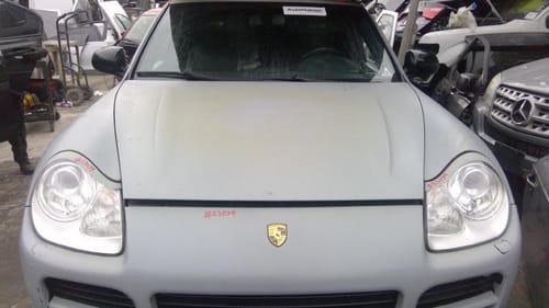 2004 Porsche Cayenne