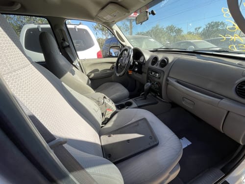 2004 Jeep Liberty