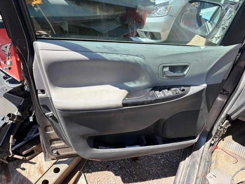 2016 Toyota Sienna