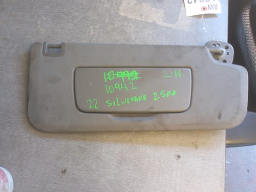2022 GMC Silv25