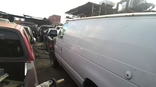 2002 Ford E-250