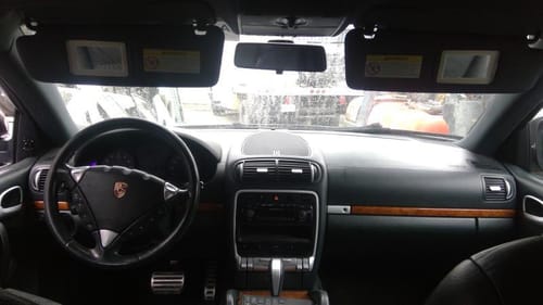 2004 Porsche Cayenne